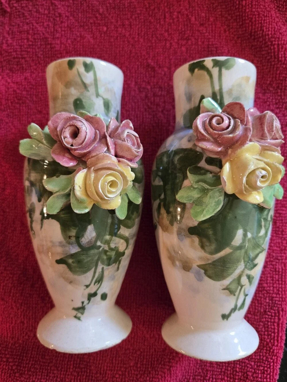 VTG ITALIAN HAND PAINTED PORCELAIN Rose BUD VASES x 2 MANTEL OR DRESSING TABLE